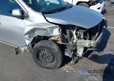 2013 Nissan Versa 1.6 Sv z USA, uszkodzony, nr VIN 3N1CN7AP6DL886405